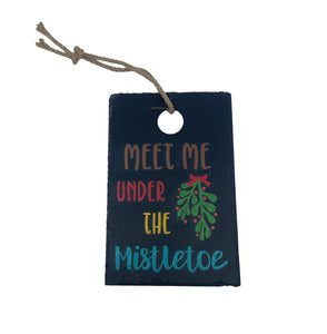 Slate Wall Hanging with String {Meet Me Under the Mistletoe}